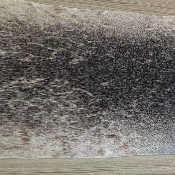 Modal Silk Scarf Shawl 26" X 73" Inspired by Harbor Seal fur - Picture 7 of 10